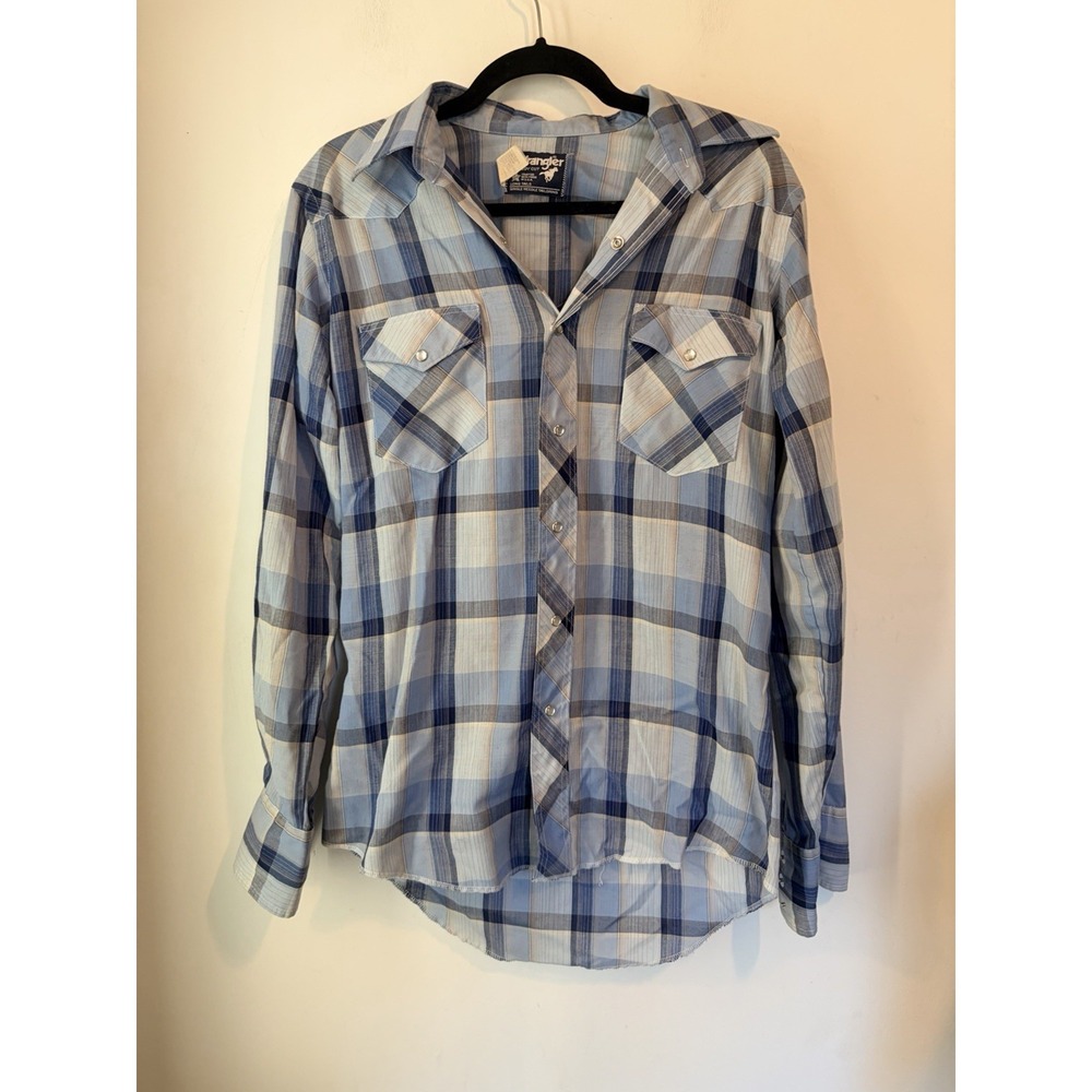 Vintage Wrangler Cowboy Cut Western Shirt Blue Plaid Pearl Snap Long Tail Medium